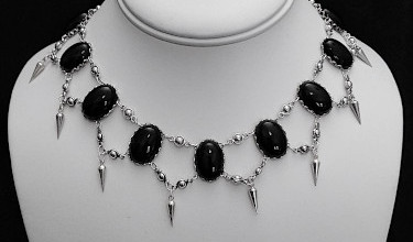 Wild Rose Necklace, Onyx