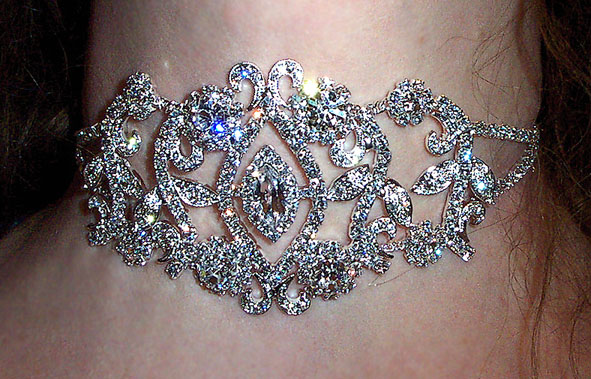 Bella Donna Rhinestone Choker