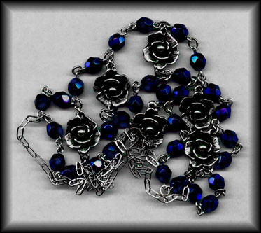 Dame Allison's Necklace in Twilight